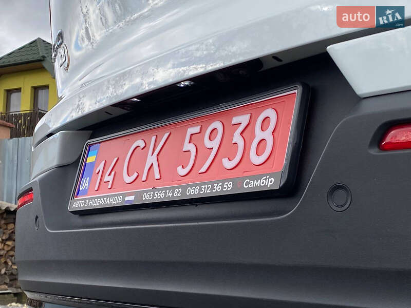 Внедорожник / Кроссовер Volvo XC40 2021 в Самборе