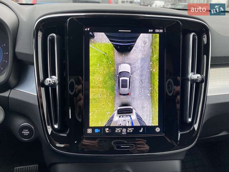 Позашляховик / Кросовер Volvo XC40 2024 в Києві фото 27 Позашляховик / Кросовер Volvo XC40 2024 в Києві