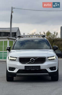 Позашляховик / Кросовер Volvo XC40 2018 в  фото 2 Позашляховик / Кросовер Volvo XC40 2018 в