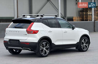 Позашляховик / Кросовер Volvo XC40 2018 в  фото 6 Позашляховик / Кросовер Volvo XC40 2018 в
