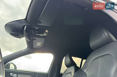 Позашляховик / Кросовер Volvo XC40 2018 в  фото 31 Позашляховик / Кросовер Volvo XC40 2018 в