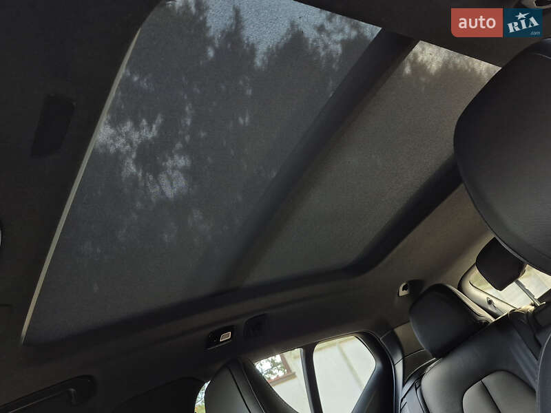 Позашляховик / Кросовер Volvo XC40 2021 в Львові