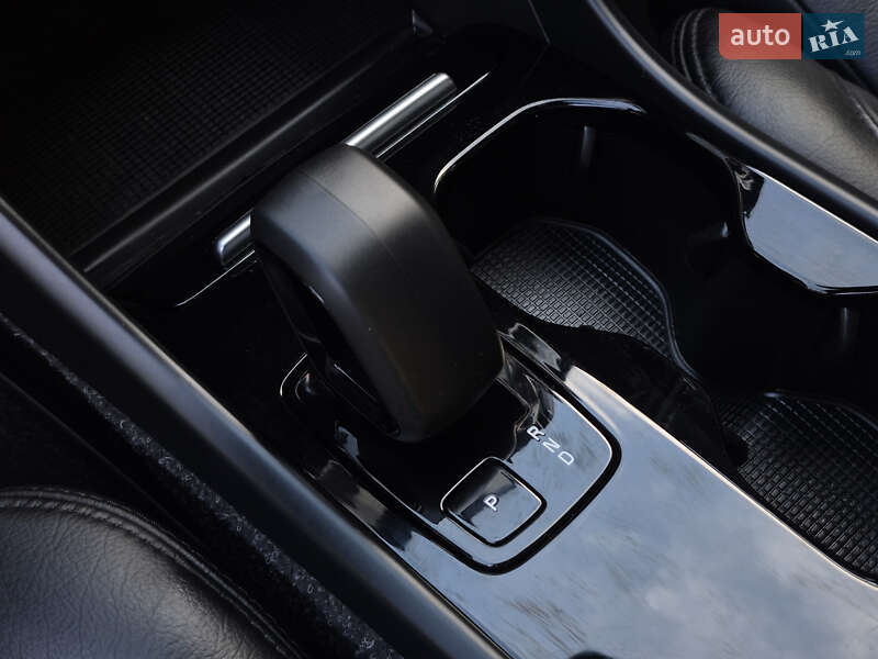 Позашляховик / Кросовер Volvo XC40 2021 в Львові