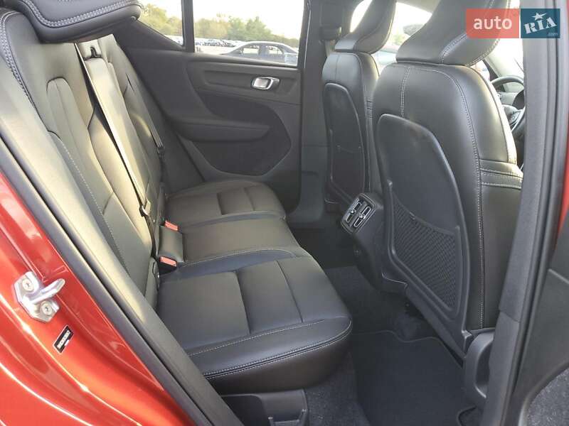 Внедорожник / Кроссовер Volvo XC40 2018 в Львове фото 6 Внедорожник / Кроссовер Volvo XC40 2018 в Львове