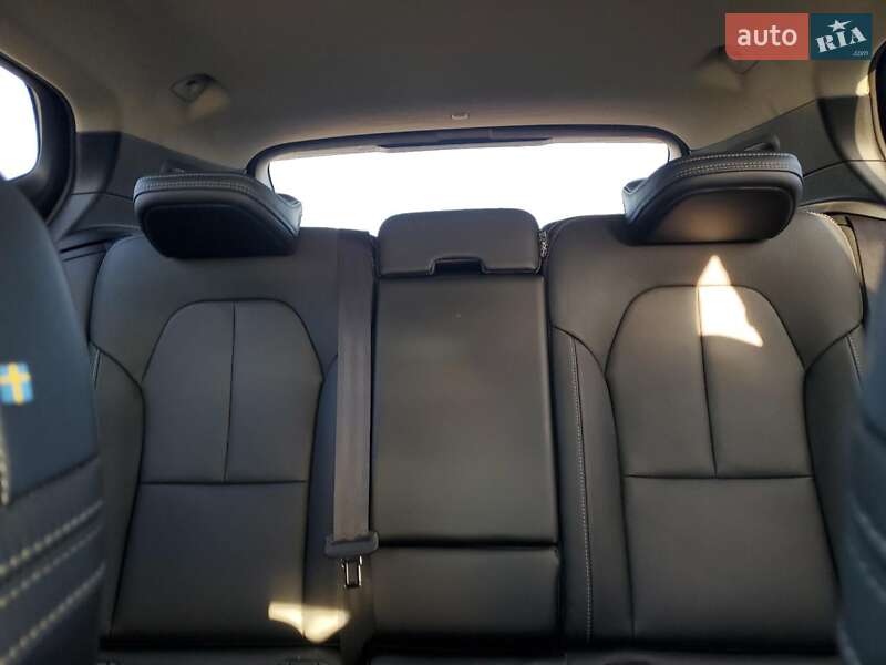 Внедорожник / Кроссовер Volvo XC40 2018 в Львове фото 11 Внедорожник / Кроссовер Volvo XC40 2018 в Львове