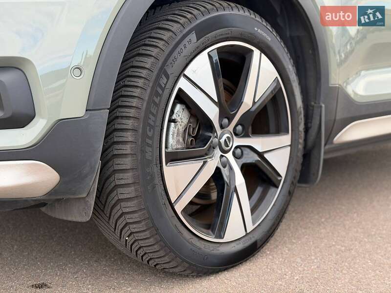 Внедорожник / Кроссовер Volvo XC40 2021 в Киеве фото 13 Внедорожник / Кроссовер Volvo XC40 2021 в Киеве
