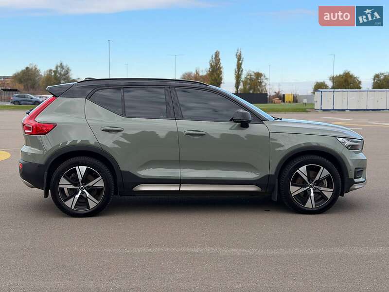 Внедорожник / Кроссовер Volvo XC40 2021 в Киеве фото 6 Внедорожник / Кроссовер Volvo XC40 2021 в Киеве