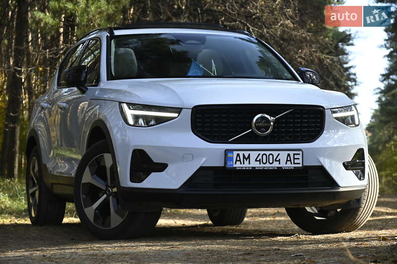Позашляховик / Кросовер Volvo XC40 2024 в Бердичеві