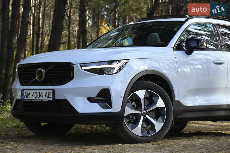 Позашляховик / Кросовер Volvo XC40 2024 в Бердичеві