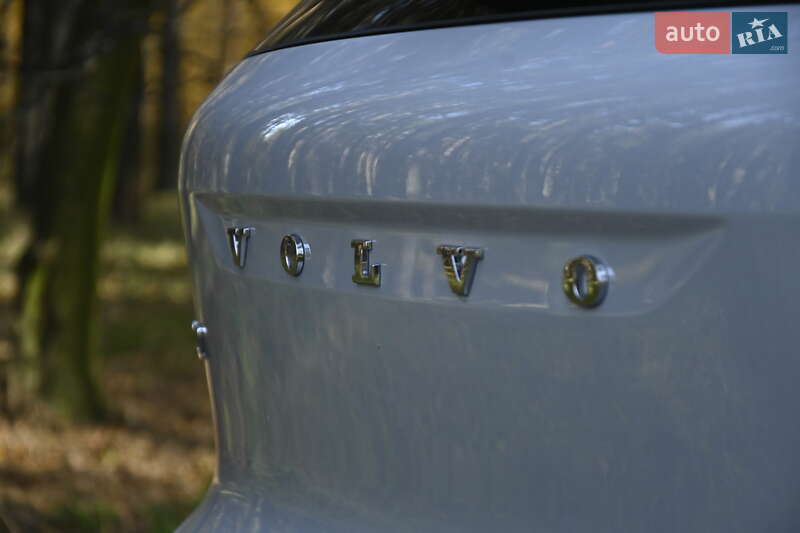 Позашляховик / Кросовер Volvo XC40 2024 в Бердичеві