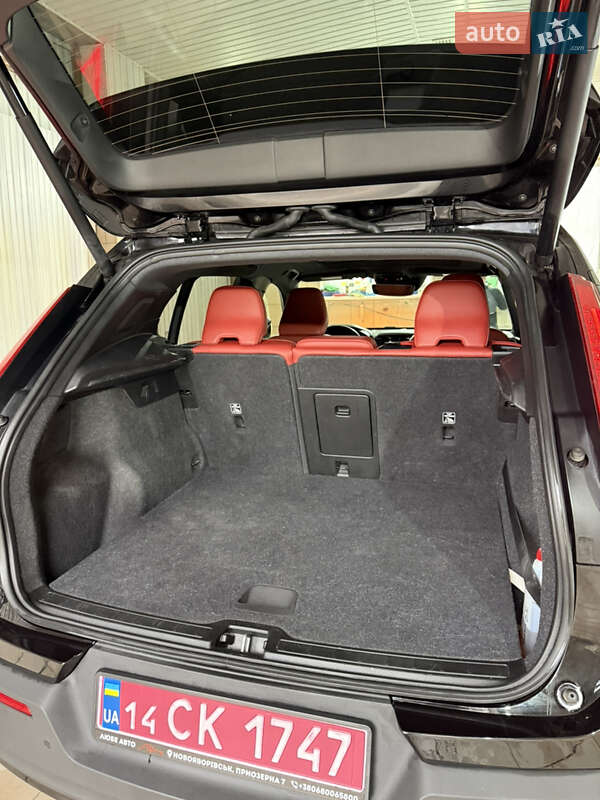 Внедорожник / Кроссовер Volvo XC40 2018 в Львове