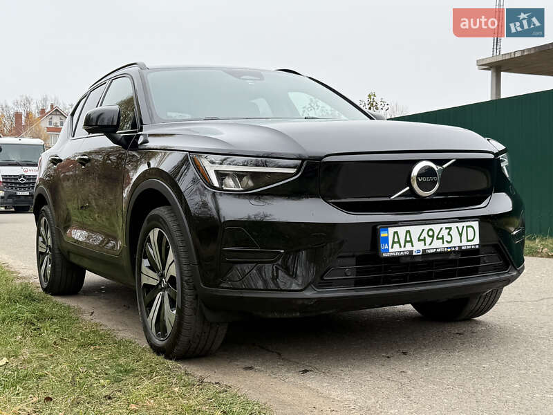 Volvo XC40 2023