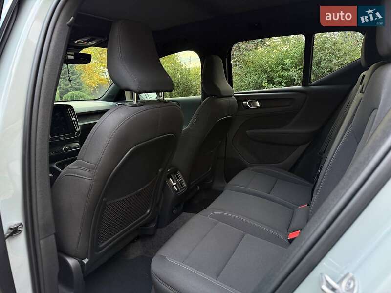 Позашляховик / Кросовер Volvo XC40 2023 в Моршині фото 9 Позашляховик / Кросовер Volvo XC40 2023 в Моршині