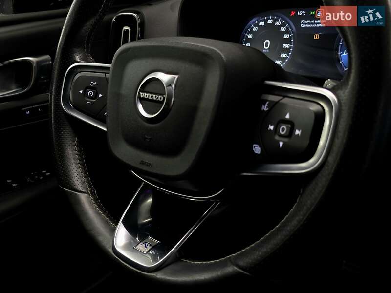 Позашляховик / Кросовер Volvo XC40 2019 в Миколаєві