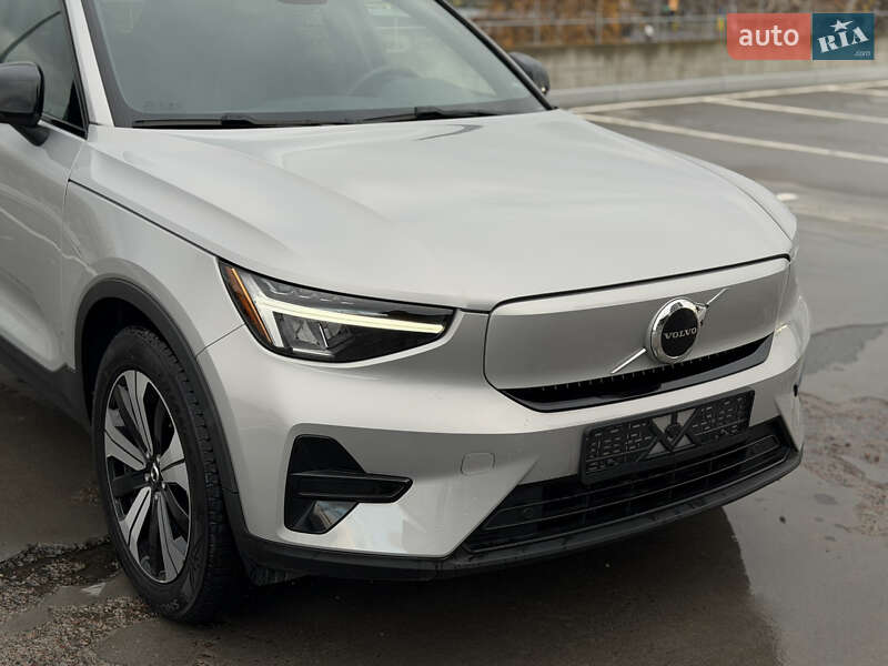 Внедорожник / Кроссовер Volvo XC40 2022 в Киеве фото 4 Внедорожник / Кроссовер Volvo XC40 2022 в Киеве