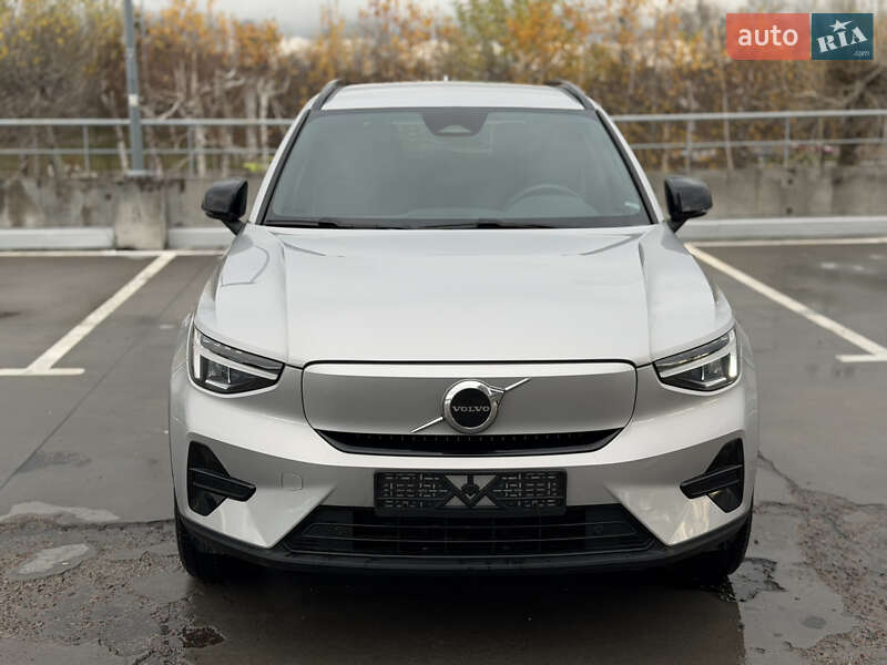 Внедорожник / Кроссовер Volvo XC40 2022 в Киеве фото 6 Внедорожник / Кроссовер Volvo XC40 2022 в Киеве