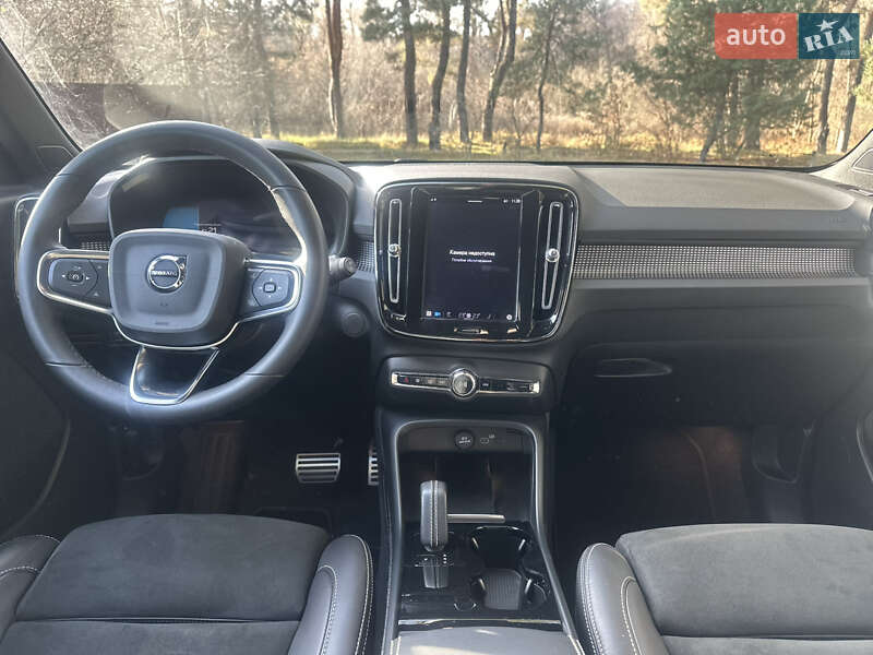 Внедорожник / Кроссовер Volvo XC40 2021 в Киеве фото 16 Внедорожник / Кроссовер Volvo XC40 2021 в Киеве