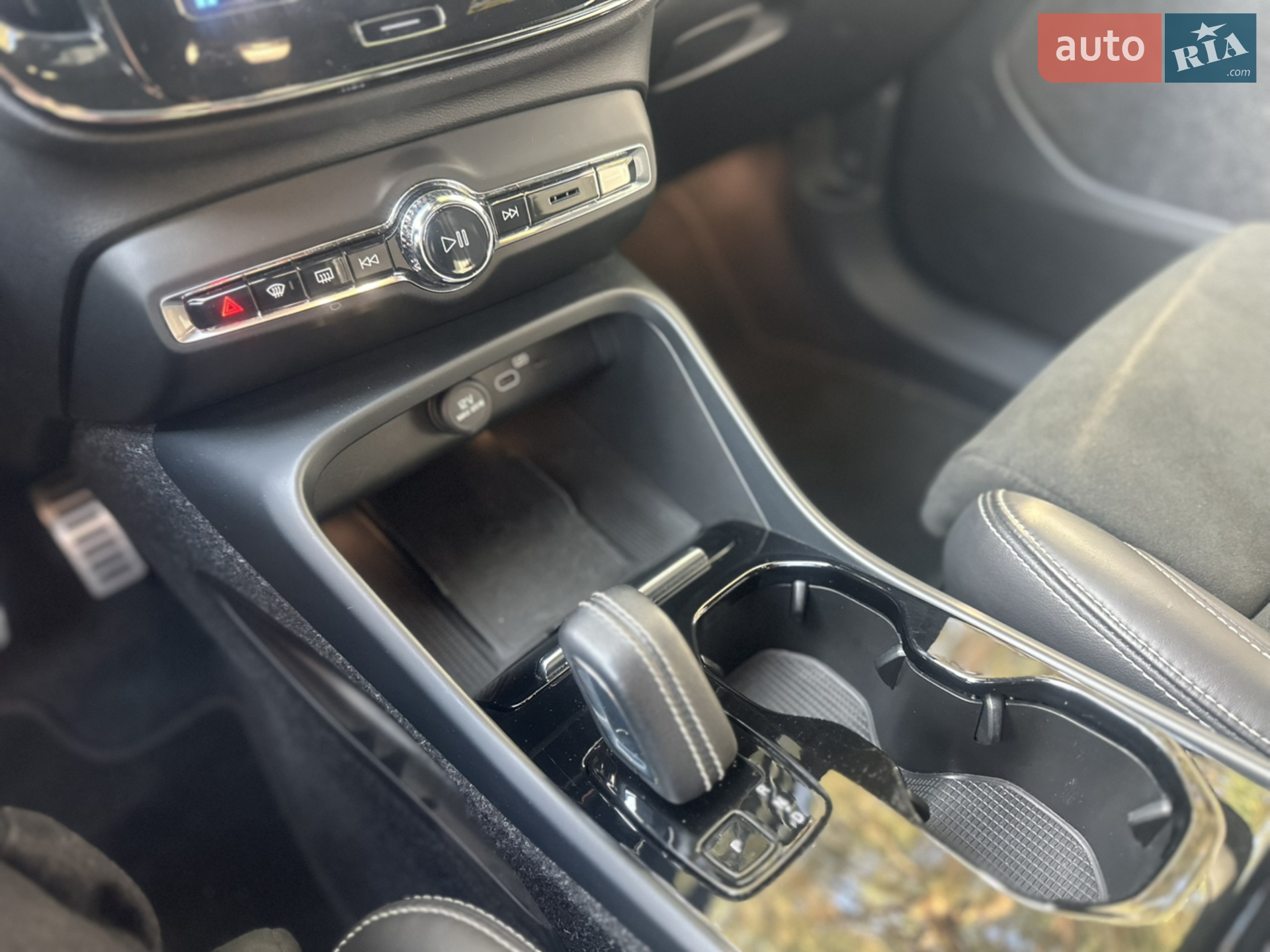 2021 Volvo XC40 - мініатюра 19