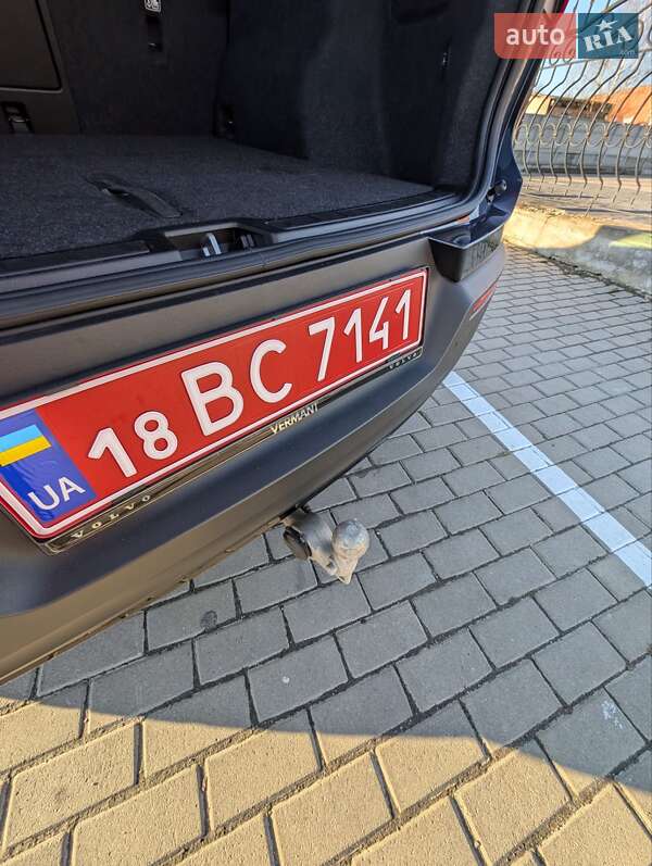 Внедорожник / Кроссовер Volvo XC40 2021 в Ровно