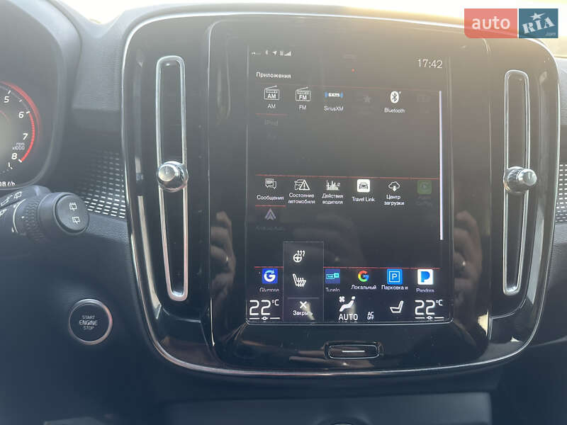 Внедорожник / Кроссовер Volvo XC40 2019 в Ровно