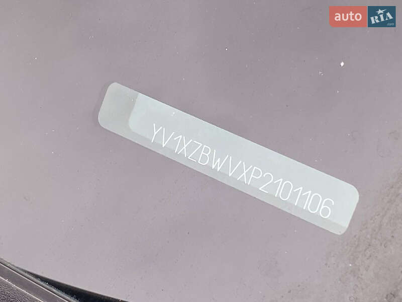 Внедорожник / Кроссовер Volvo XC40 2023 в Ровно фото 16 Внедорожник / Кроссовер Volvo XC40 2023 в Ровно