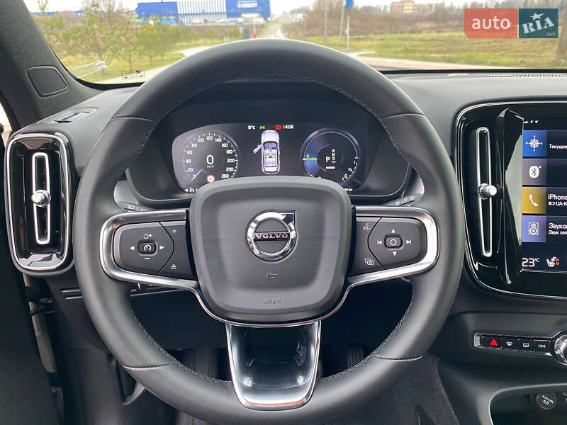 Внедорожник / Кроссовер Volvo XC40 2023 в Ровно фото 20 Внедорожник / Кроссовер Volvo XC40 2023 в Ровно