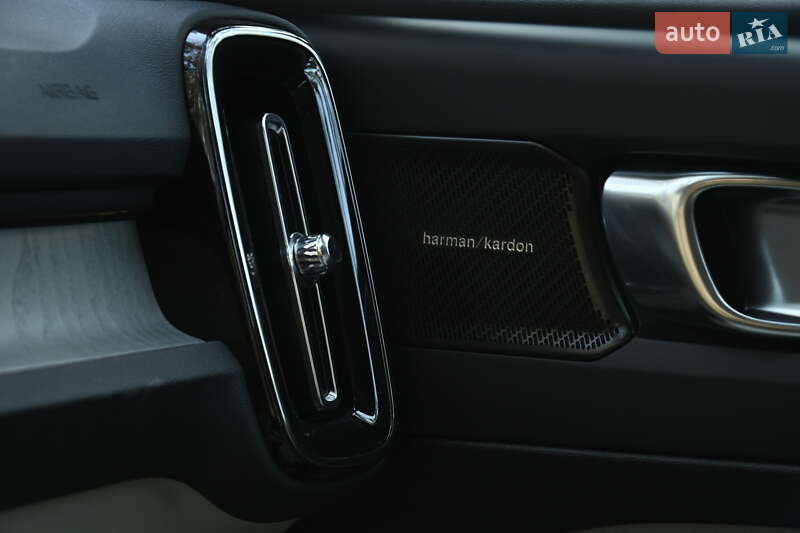 Внедорожник / Кроссовер Volvo XC40 2024 в Бердичеве фото 49 Внедорожник / Кроссовер Volvo XC40 2024 в Бердичеве