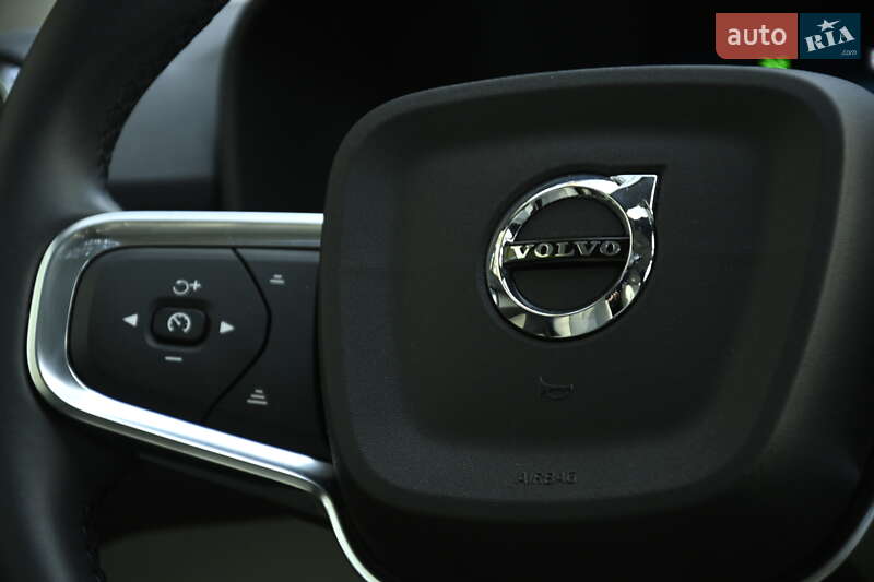 Внедорожник / Кроссовер Volvo XC40 2024 в Бердичеве фото 64 Внедорожник / Кроссовер Volvo XC40 2024 в Бердичеве