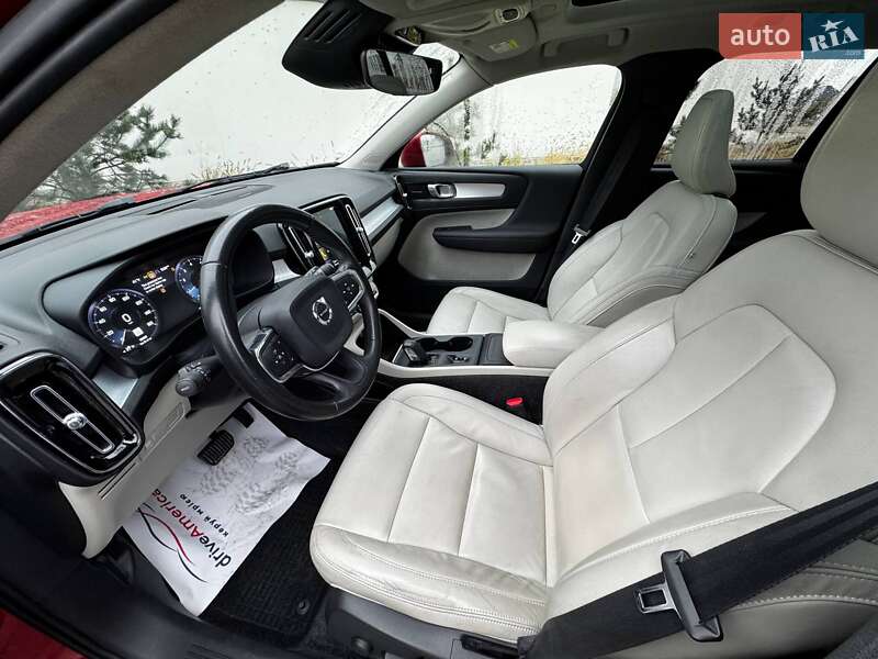 Позашляховик / Кросовер Volvo XC40 2018 в Луцьку фото 11 Позашляховик / Кросовер Volvo XC40 2018 в Луцьку