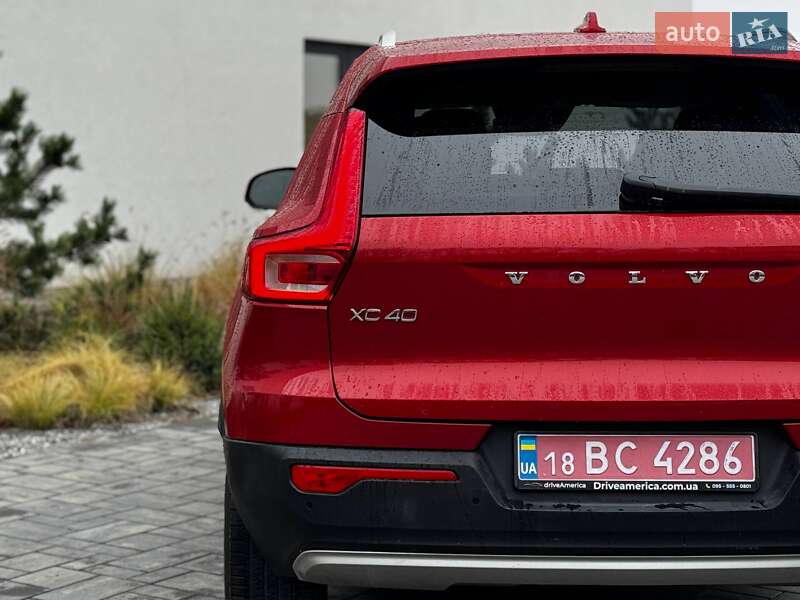 Позашляховик / Кросовер Volvo XC40 2018 в Луцьку фото 7 Позашляховик / Кросовер Volvo XC40 2018 в Луцьку