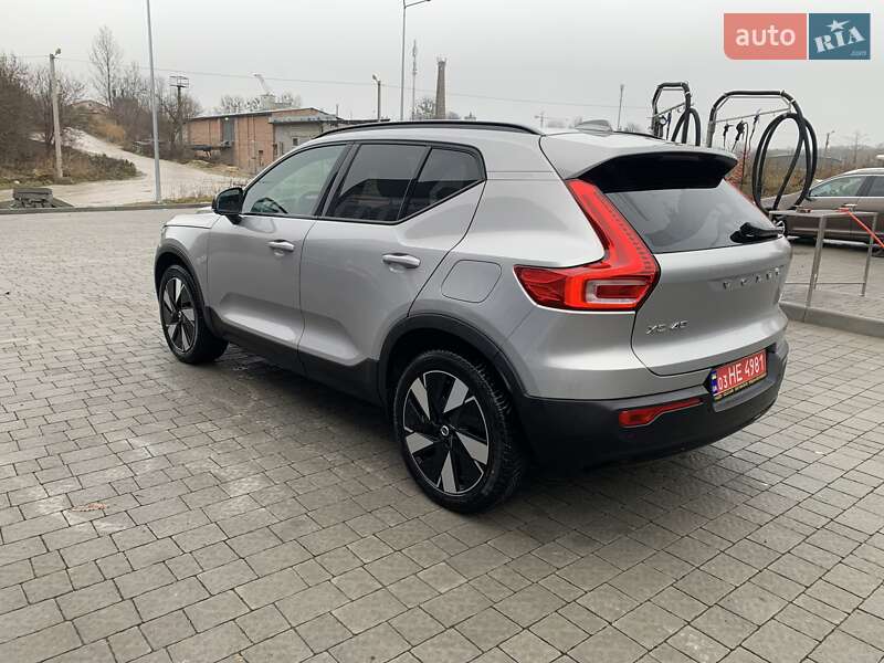 Позашляховик / Кросовер Volvo XC40 2024 в Львові фото 4 Позашляховик / Кросовер Volvo XC40 2024 в Львові