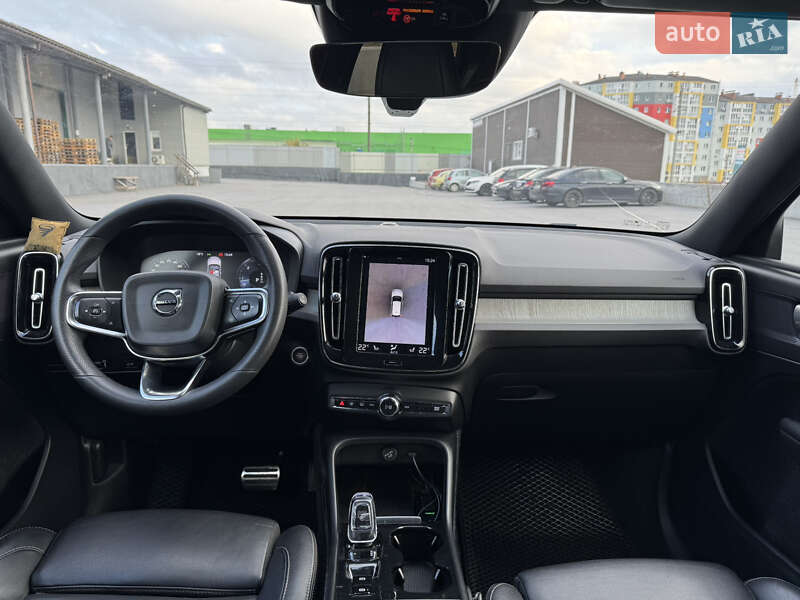 Позашляховик / Кросовер Volvo XC40 2018 в Вінниці фото 43 Позашляховик / Кросовер Volvo XC40 2018 в Вінниці