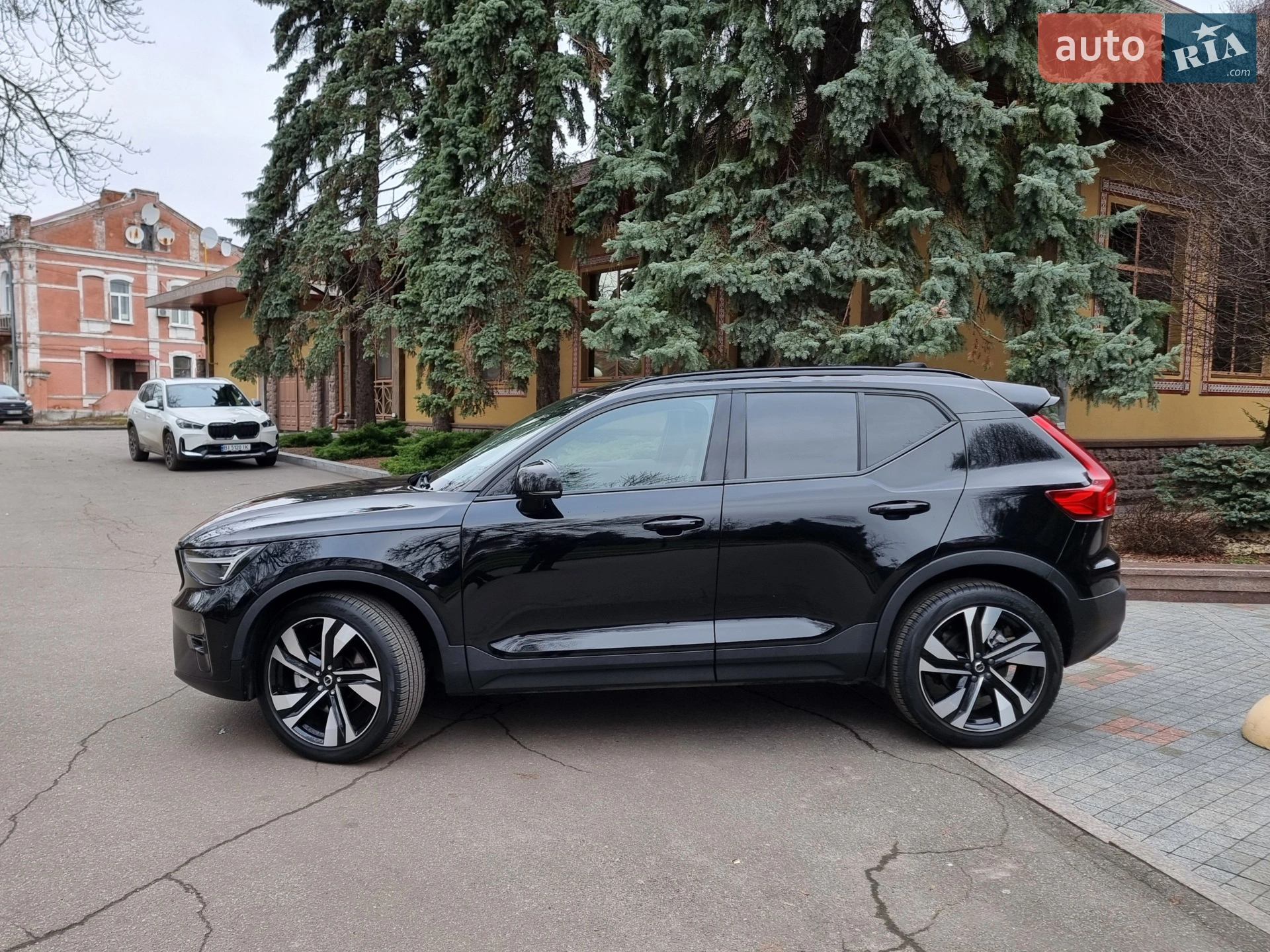 2024 Volvo XC40 - мініатюра 3