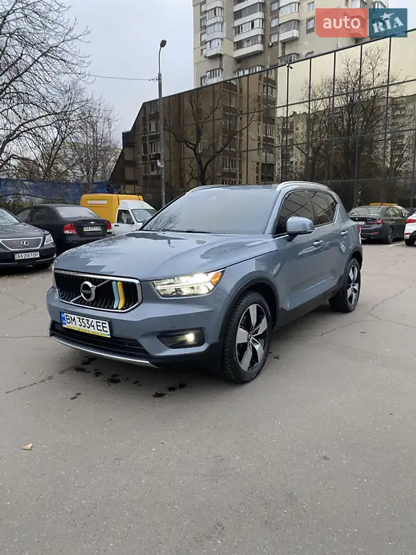Volvo XC40 2020 VIN YV4162UK2M2462139 фото оголошення 2 з 72