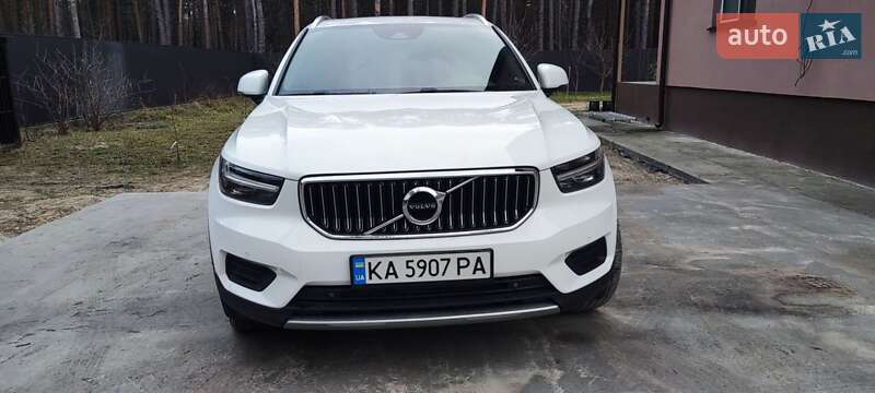 Позашляховик / Кросовер Volvo XC40 2019 в Києві