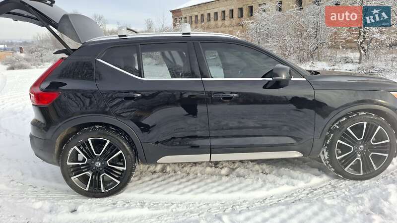 Внедорожник / Кроссовер Volvo XC40 2019 в Тульчине фото 2 Внедорожник / Кроссовер Volvo XC40 2019 в Тульчине