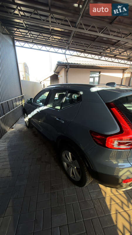 Позашляховик / Кросовер Volvo XC40 2022 в Києві