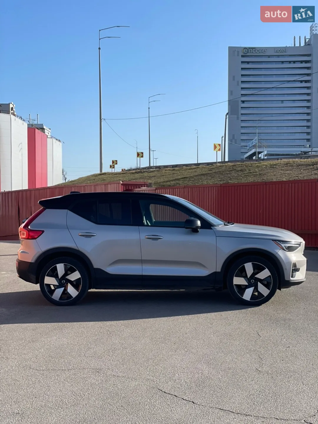 2022 Volvo XC40 - мініатюра 4