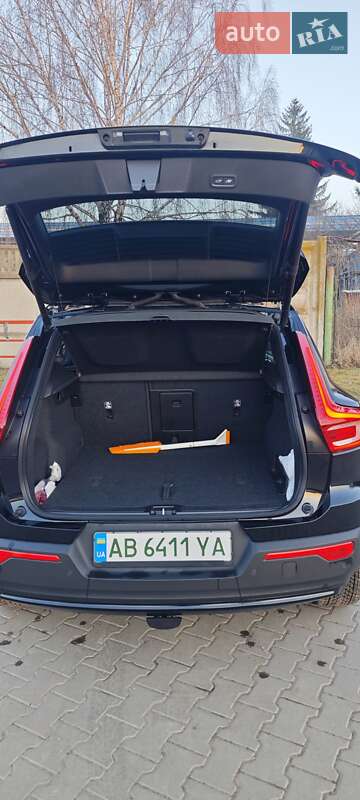 Внедорожник / Кроссовер Volvo XC40 2023 в Виннице