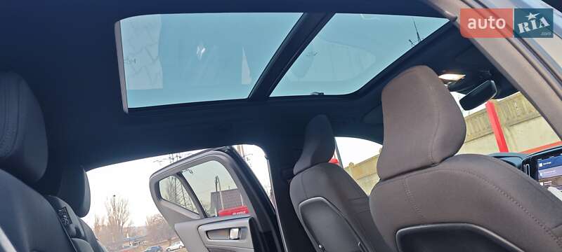 Внедорожник / Кроссовер Volvo XC40 2023 в Виннице