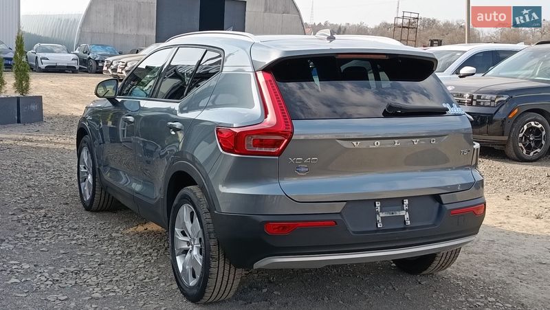Внедорожник / Кроссовер Volvo XC40 2018 в Луцке