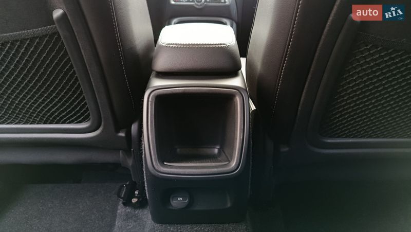 Внедорожник / Кроссовер Volvo XC40 2018 в Луцке