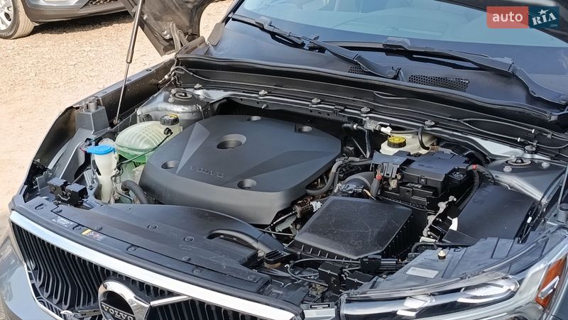 Внедорожник / Кроссовер Volvo XC40 2018 в Луцке