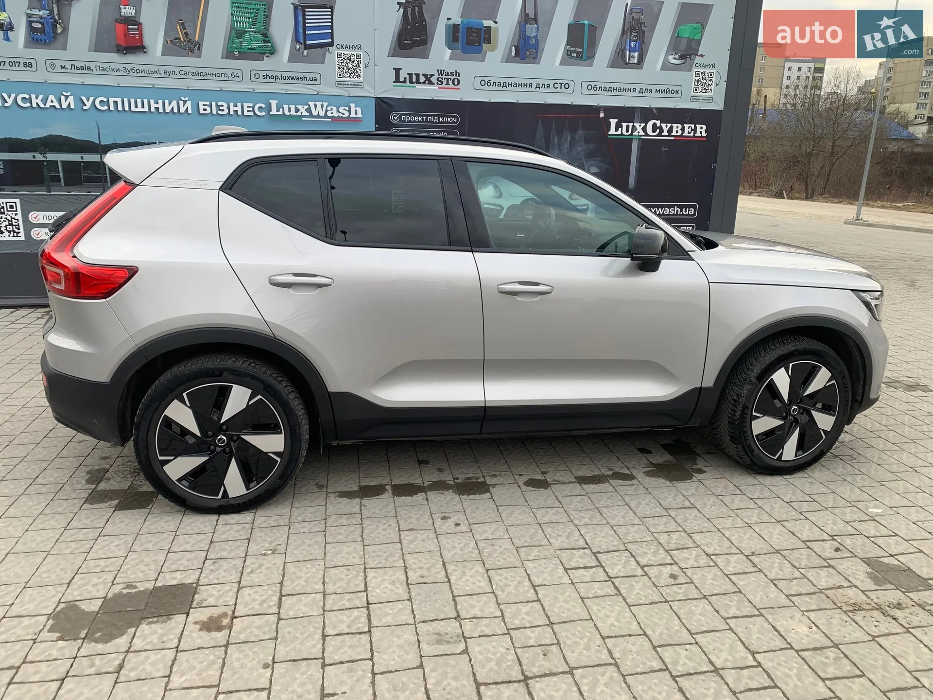 2024 Volvo XC40 - мініатюра 8