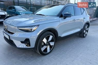 Внедорожник / Кроссовер Volvo XC40 2023 в Киеве