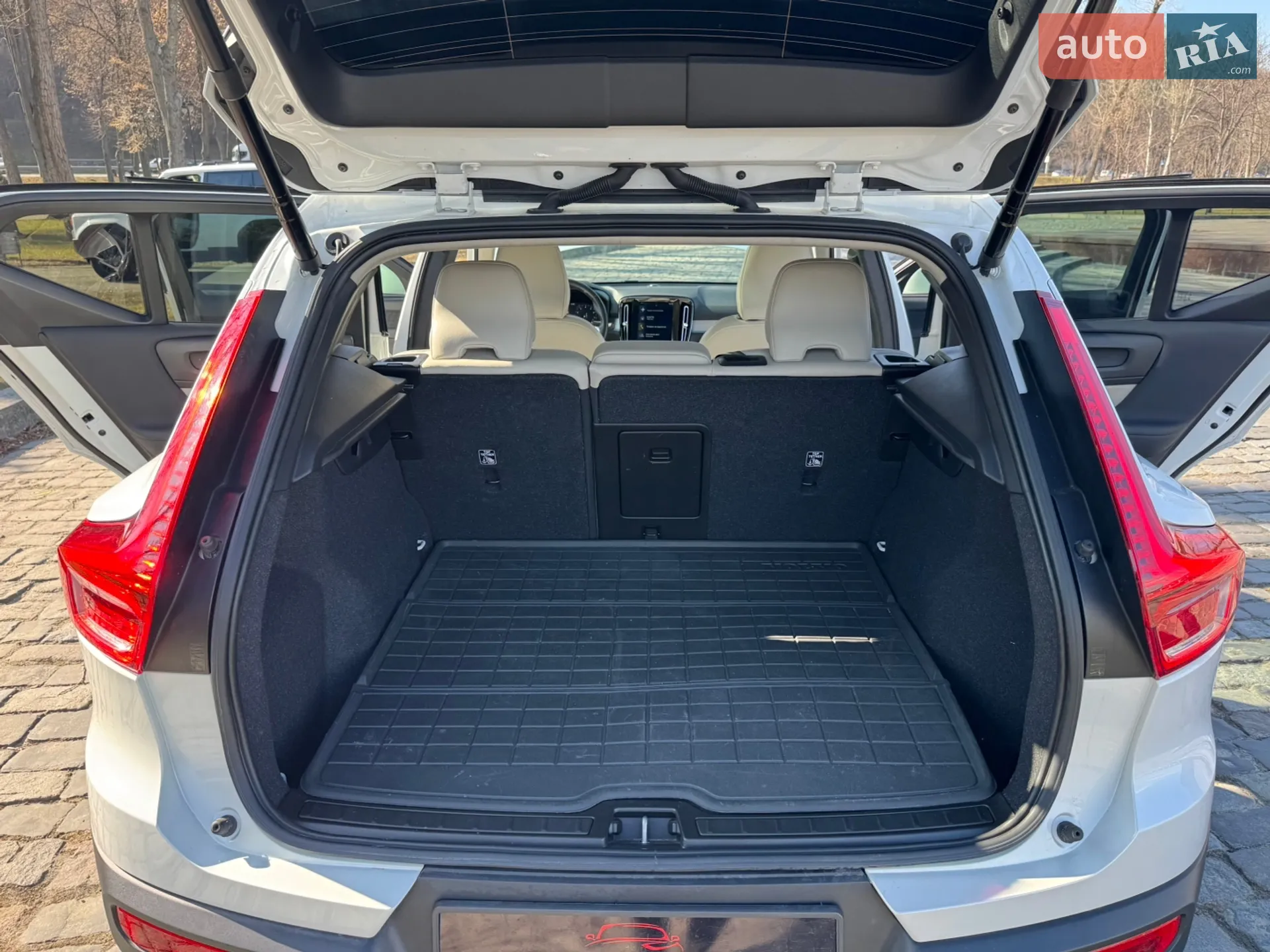 2020 Volvo XC40 - мініатюра 20