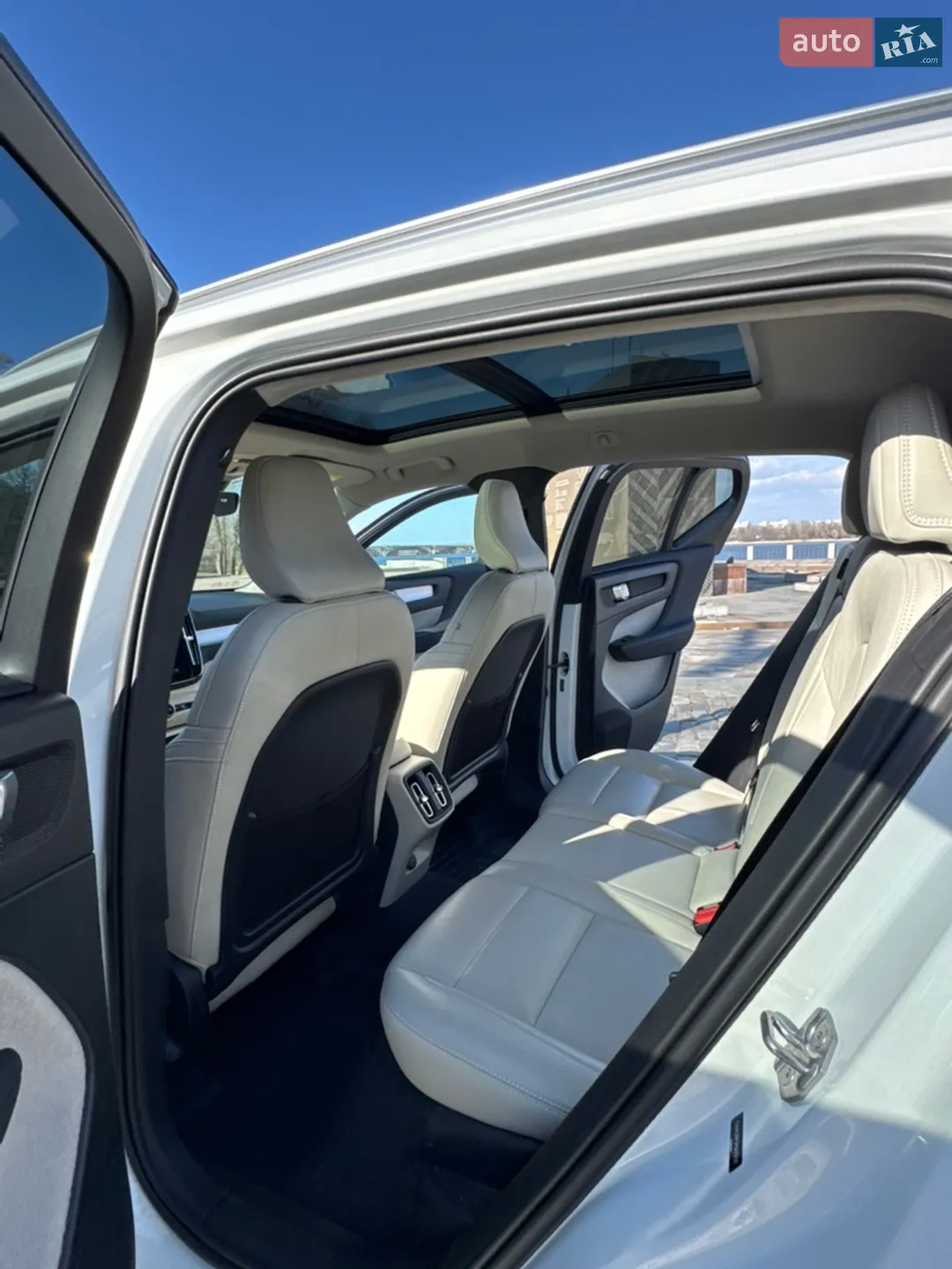 2020 Volvo XC40 - мініатюра 25