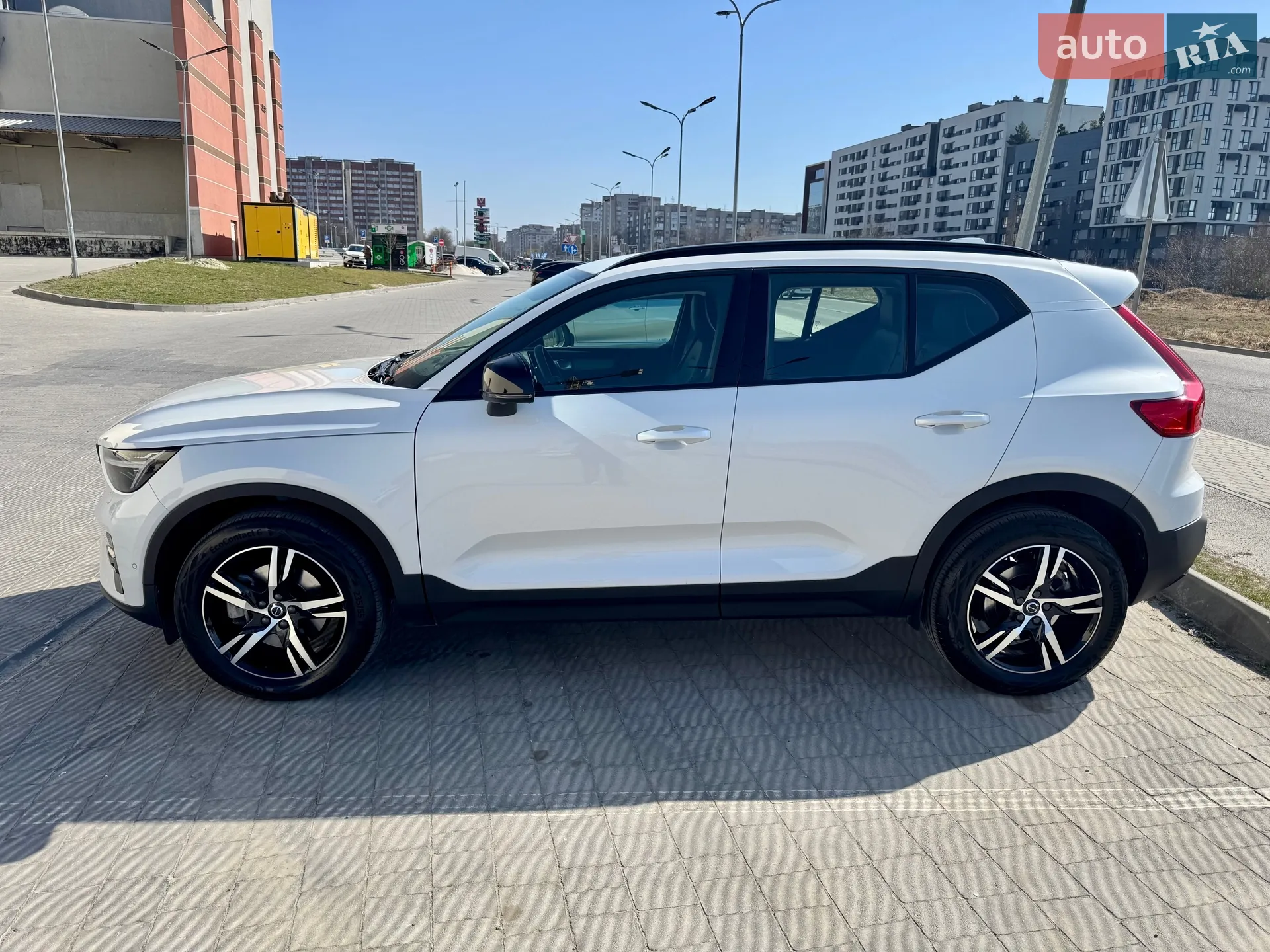 2024 Volvo XC40 - мініатюра 4
