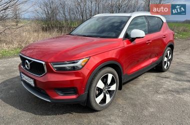 Позашляховик / Кросовер Volvo XC40 2018 в Тростянці