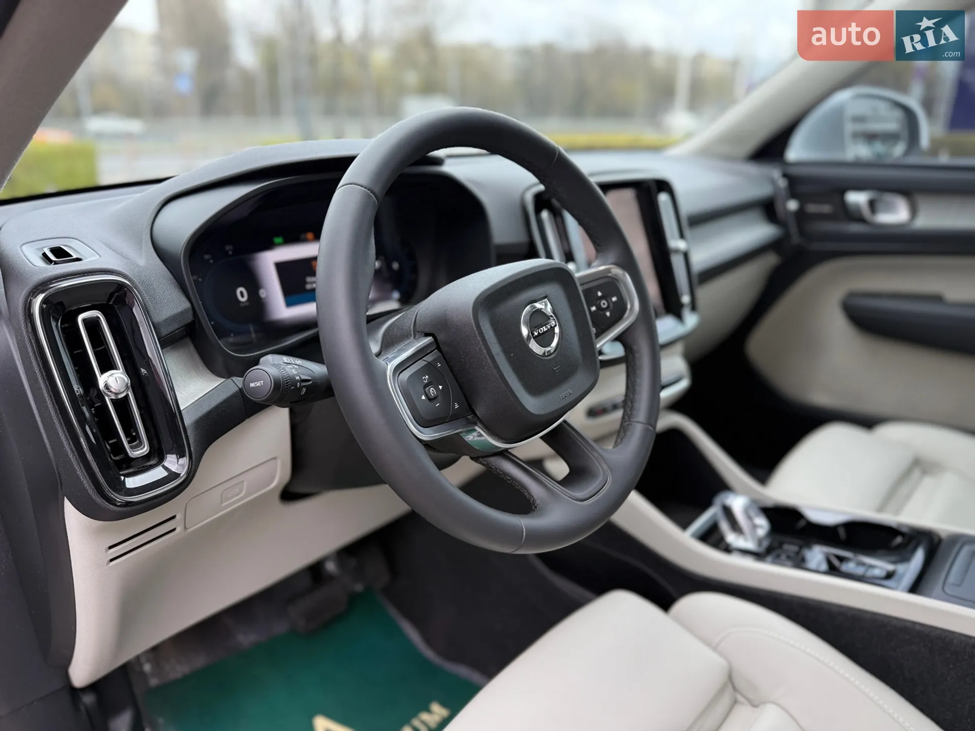 2024 Volvo XC40 - мініатюра 22
